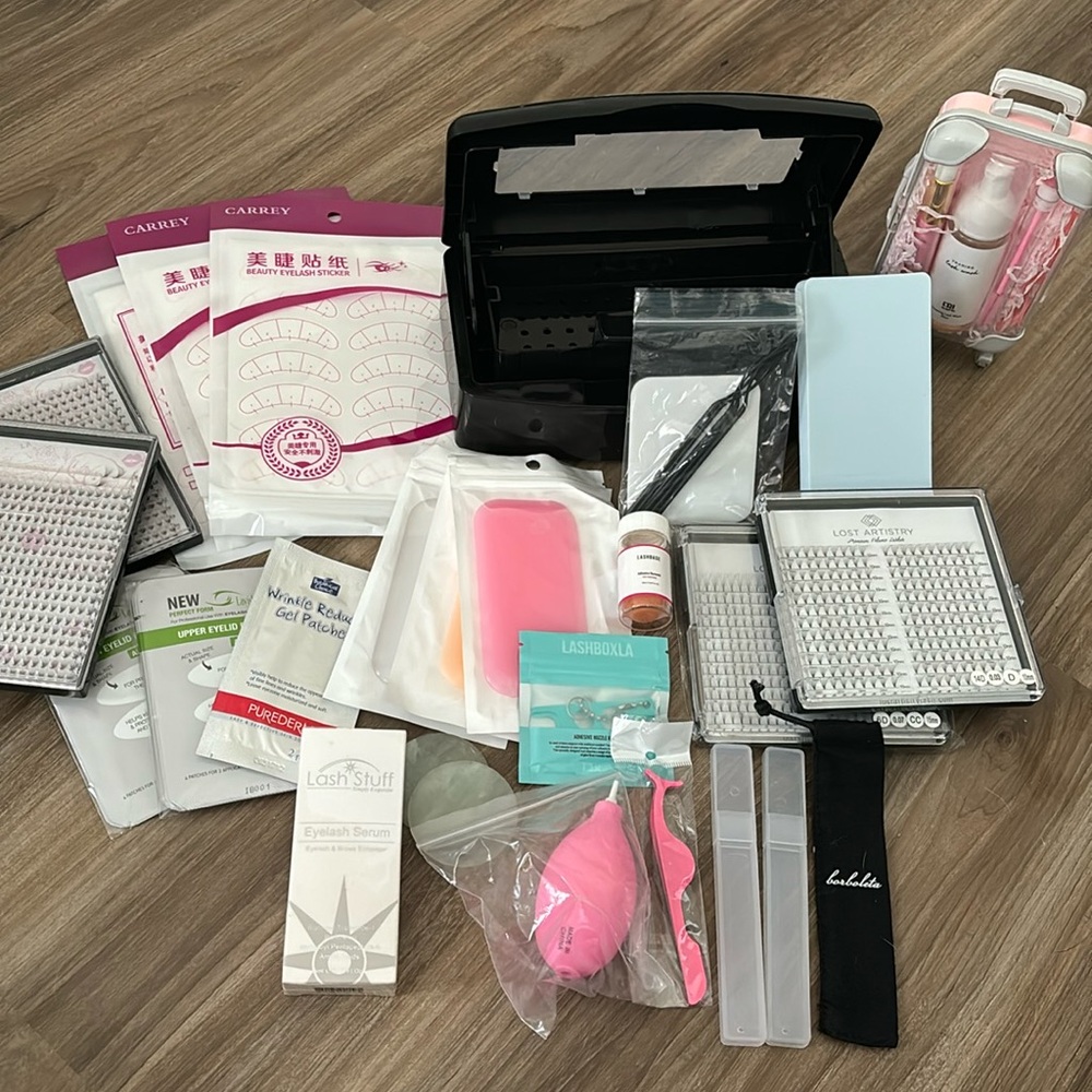 Huge lash extension bundle